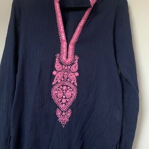 Beautiful Navy Sulu tunic top size 8